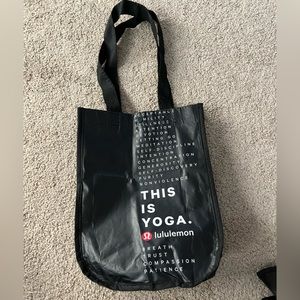 small black lulu bag